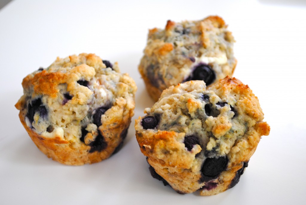 blueberry lemon cheesecake muffins