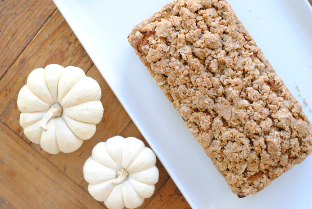 Healthy Pumpkin Bread Crumb Topping