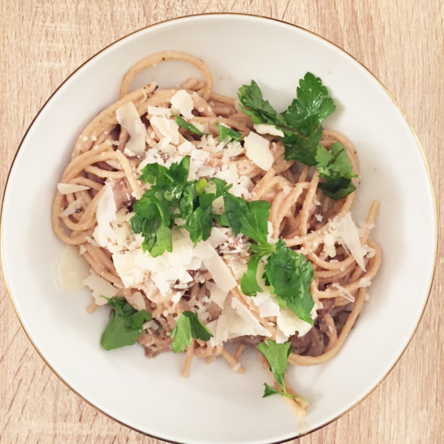 Garlic Mushroom Whole Wheat Spaghetti