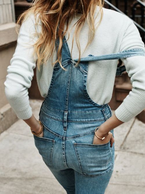 jean overalls outfit