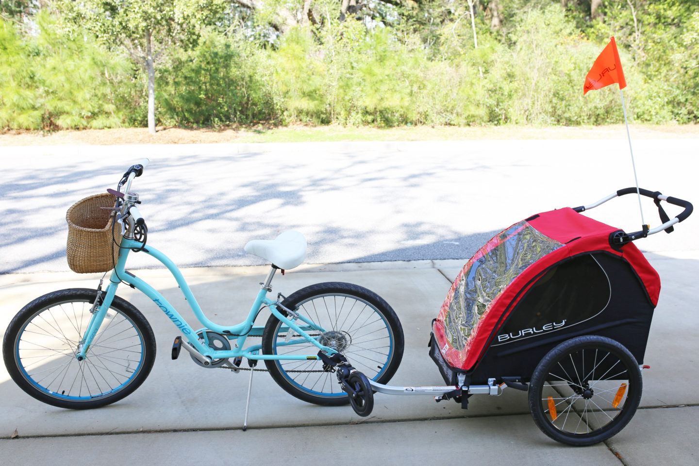 burley bee bike trailer